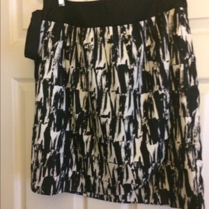 Banana Republic wrap around NWT Skirt